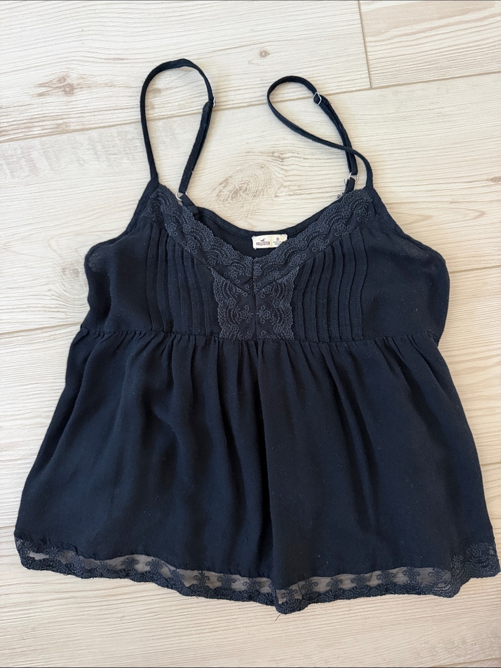 Hollister Black Lace-Trim Spaghetti Strap Camisole